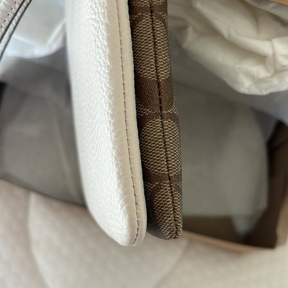 Coach Double Zip LG Wallet - Picture 7 of 8